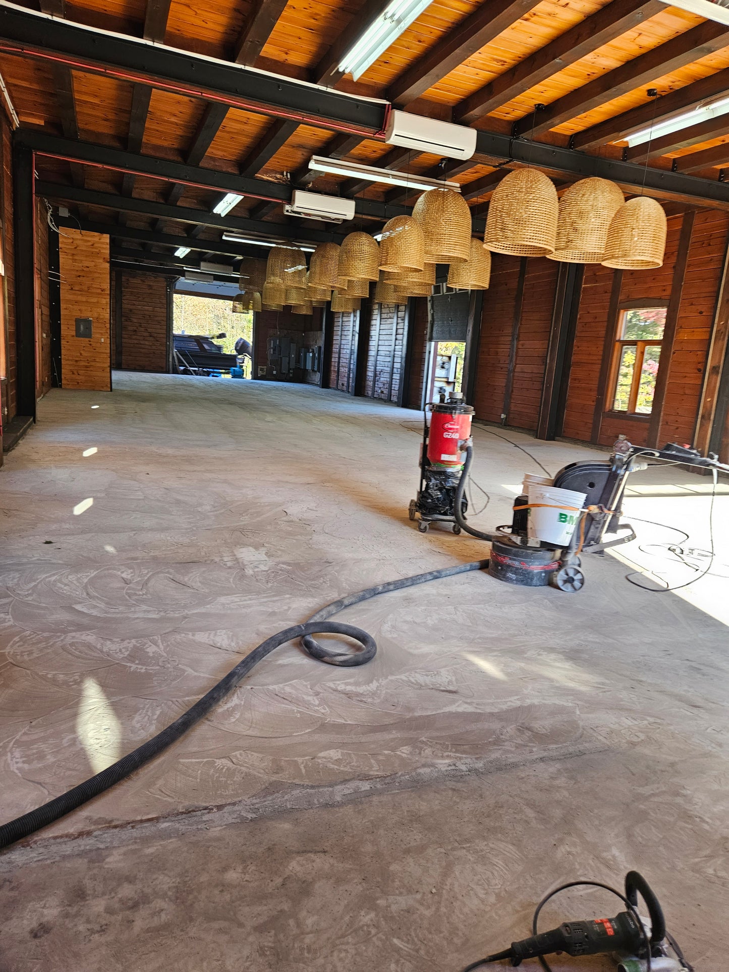 RESURFACAGE DE BÉTON